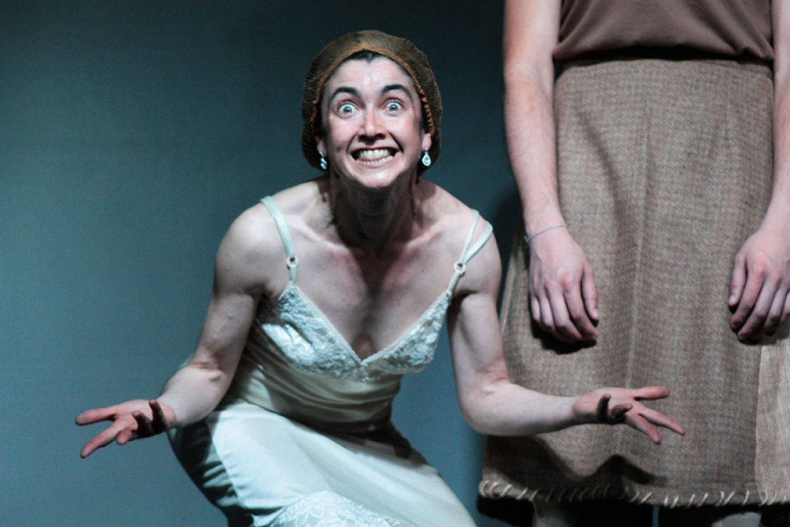 Dos experiencias opuestas en el Festival Teatro a Mil: Una verg&uuml;enza y un honor