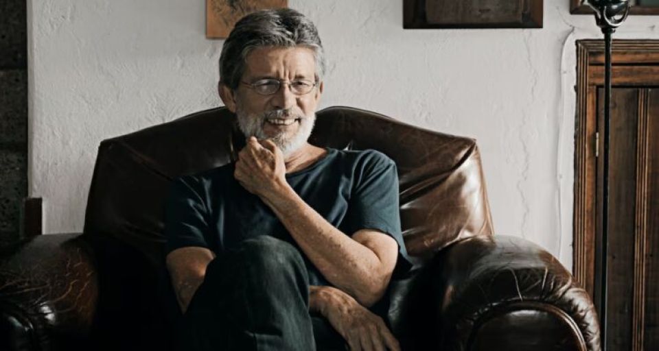 Colombiano Tomás González es el nuevo ganador del Premio Iberoamericano de Narrativa Manuel Rojas 2025